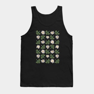 Clovers and daisies Tank Top